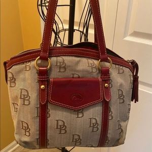 Dooney Shoulder purse